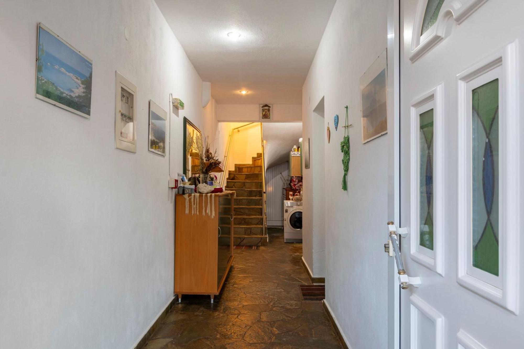 House Niki Apartment Sarti Bagian luar foto